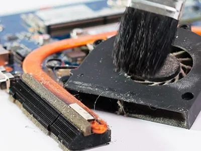 Чистка ноутбуков и стационарных компьютеров от пыли