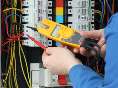 ЭЛЕКТРОМОНТАЖНЫЕ РАБОТЫ