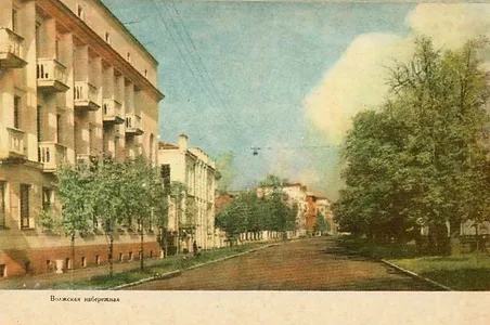 Волжская набережная