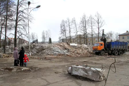 Вывоз строительного мусора с места сноса здания Рыбинска