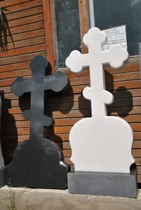 Памятники из гранита и мрамора