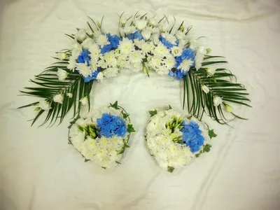 Фотографии композиций из цветов