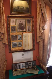 Музей-усадьба дворян Леонтьевых: интерьеры усадьбы