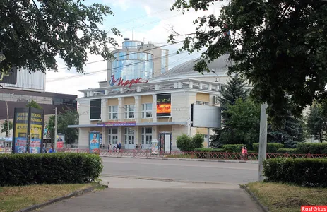 Фото здание и внутренних интерьеров