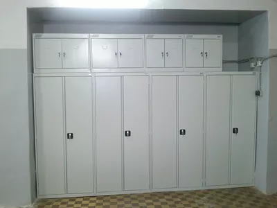 Шкафы металлические для одежды ШРК и документов ШХА с антресолями