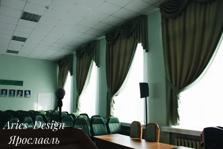 Шторы в администацию 