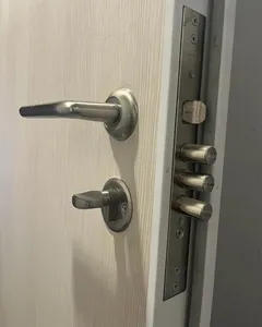 Замена цилиндрового механизма замка (личинки замка) +7 915 968-79-39